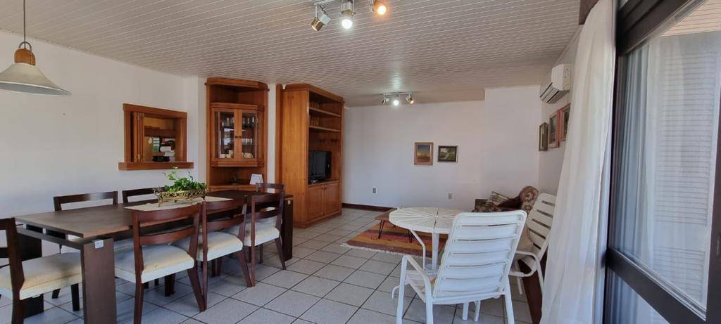 Apartamento 4 dormitórios em Capão da Canoa | Ref.: 7543