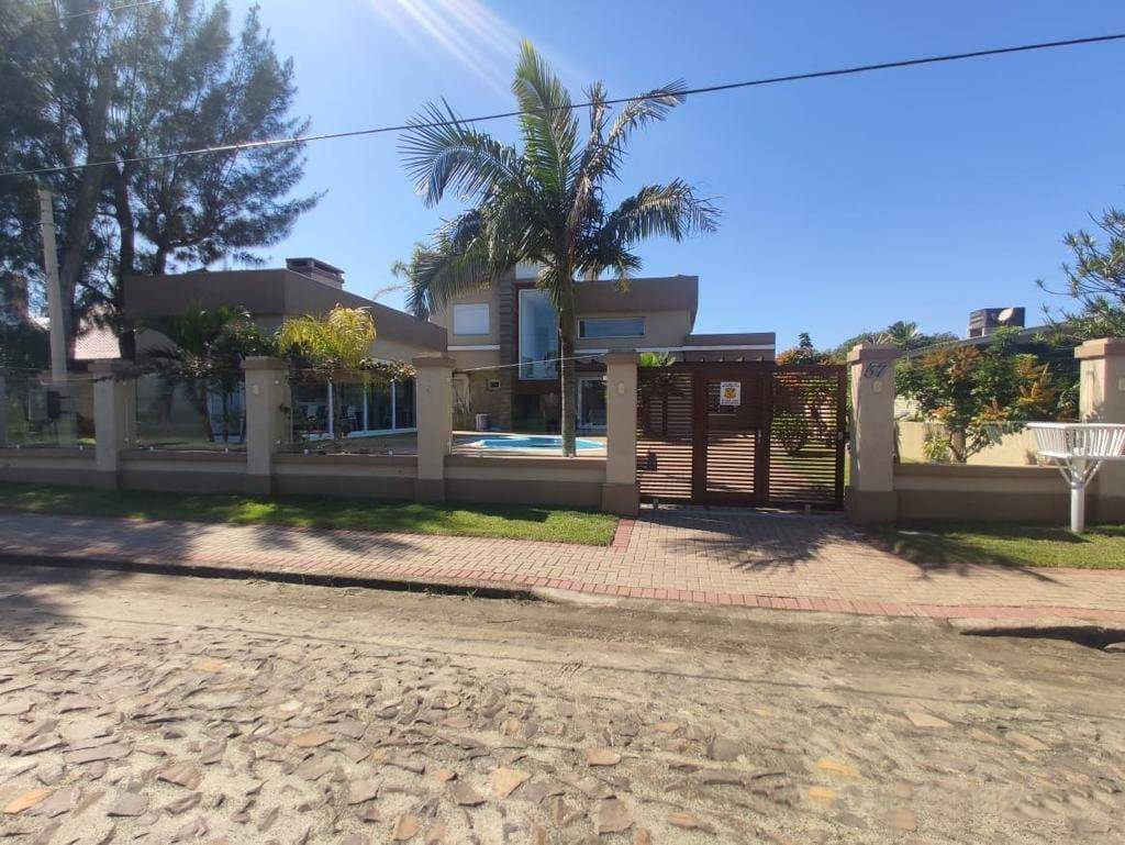 Sobrado 5 dormitórios em XANGRILA | Ref.: 7609