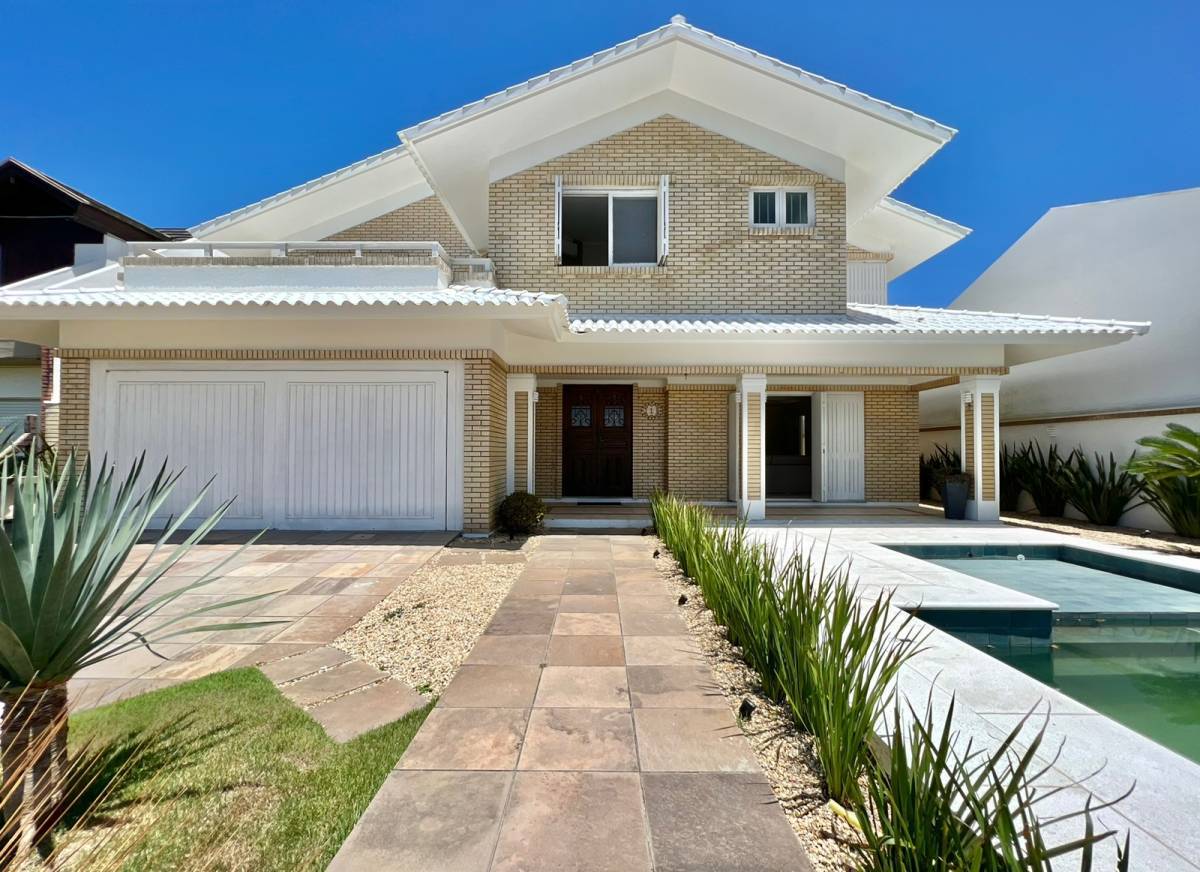 Sobrado 4 dormitórios em Xangri-lá | Ref.: 8082