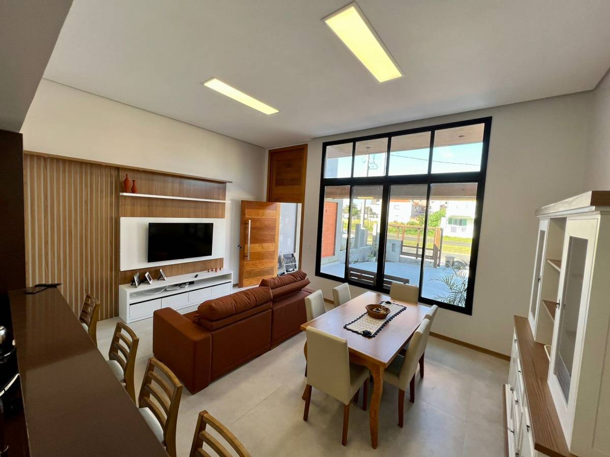 Casa 3 dormitórios em Capão da Canoa RS  | Ref.: 8089