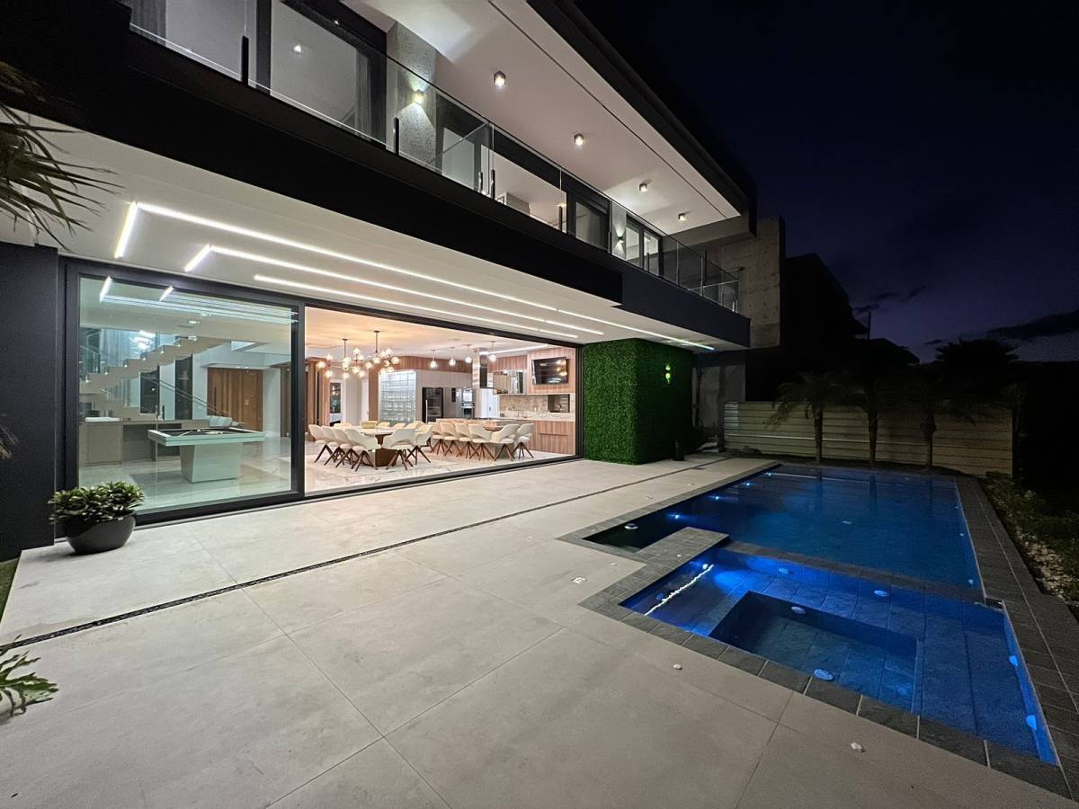 Casa em Condomínio 5 dormitórios em Xangri-lá | Ref.: 8467