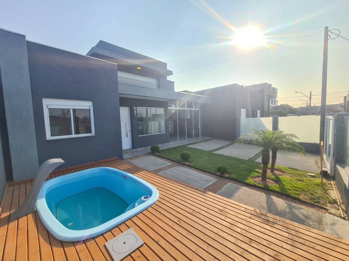 Casa 3 dormitórios em  Capao da canoa | Ref.: 9137