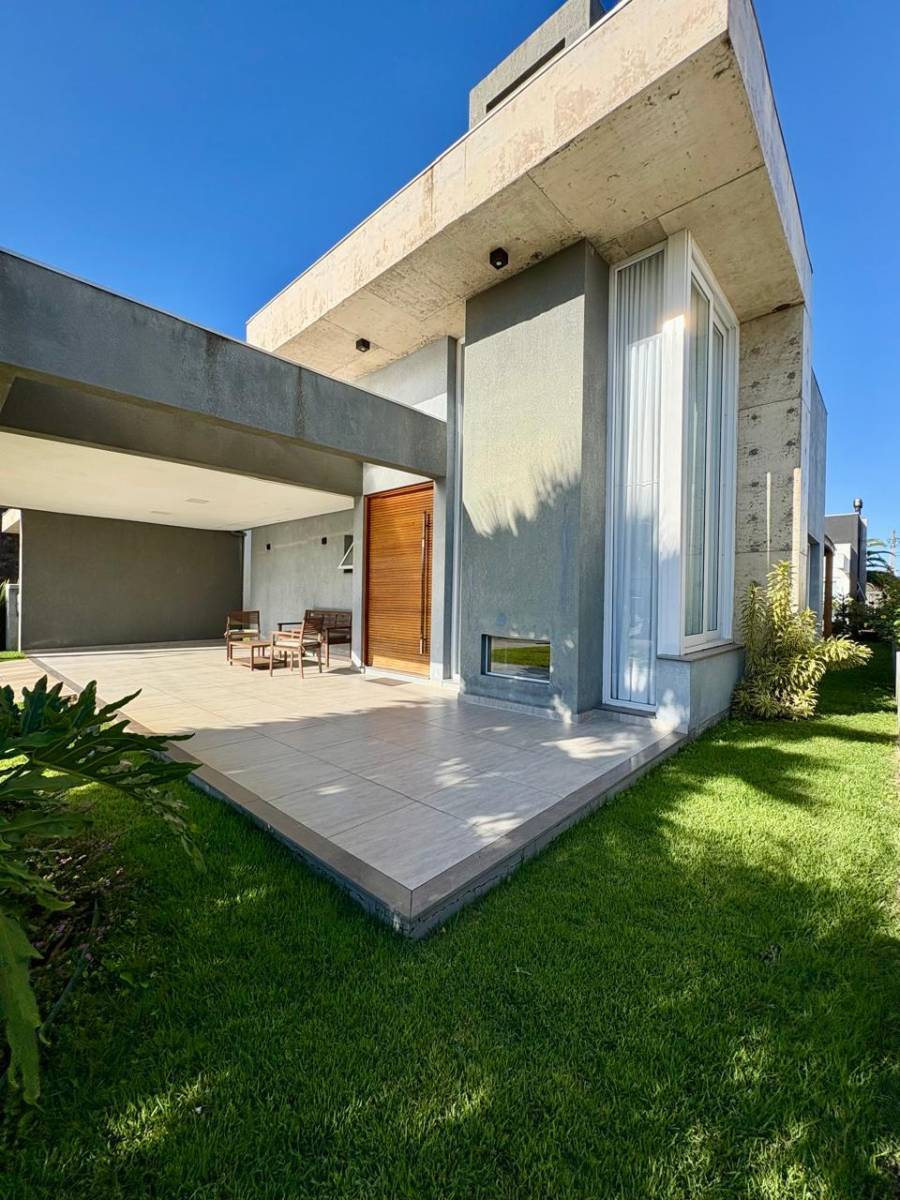 Casa em Condomínio 3 dormitórios em Capão da Canoa | Ref.: 9305