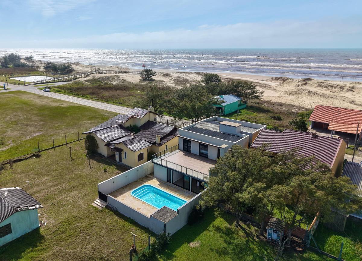 Casa 6 dormitórios em Imbé | Ref.: 9320