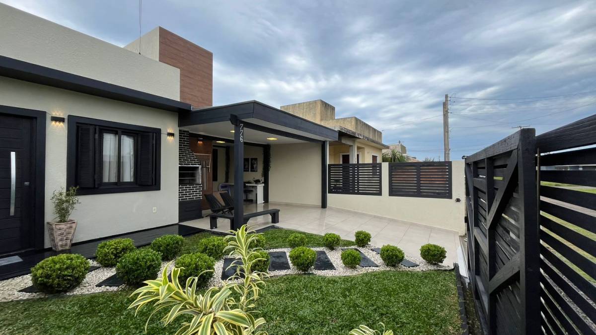 Casa 2 dormitórios em Capão da Canoa | Ref.: 9487